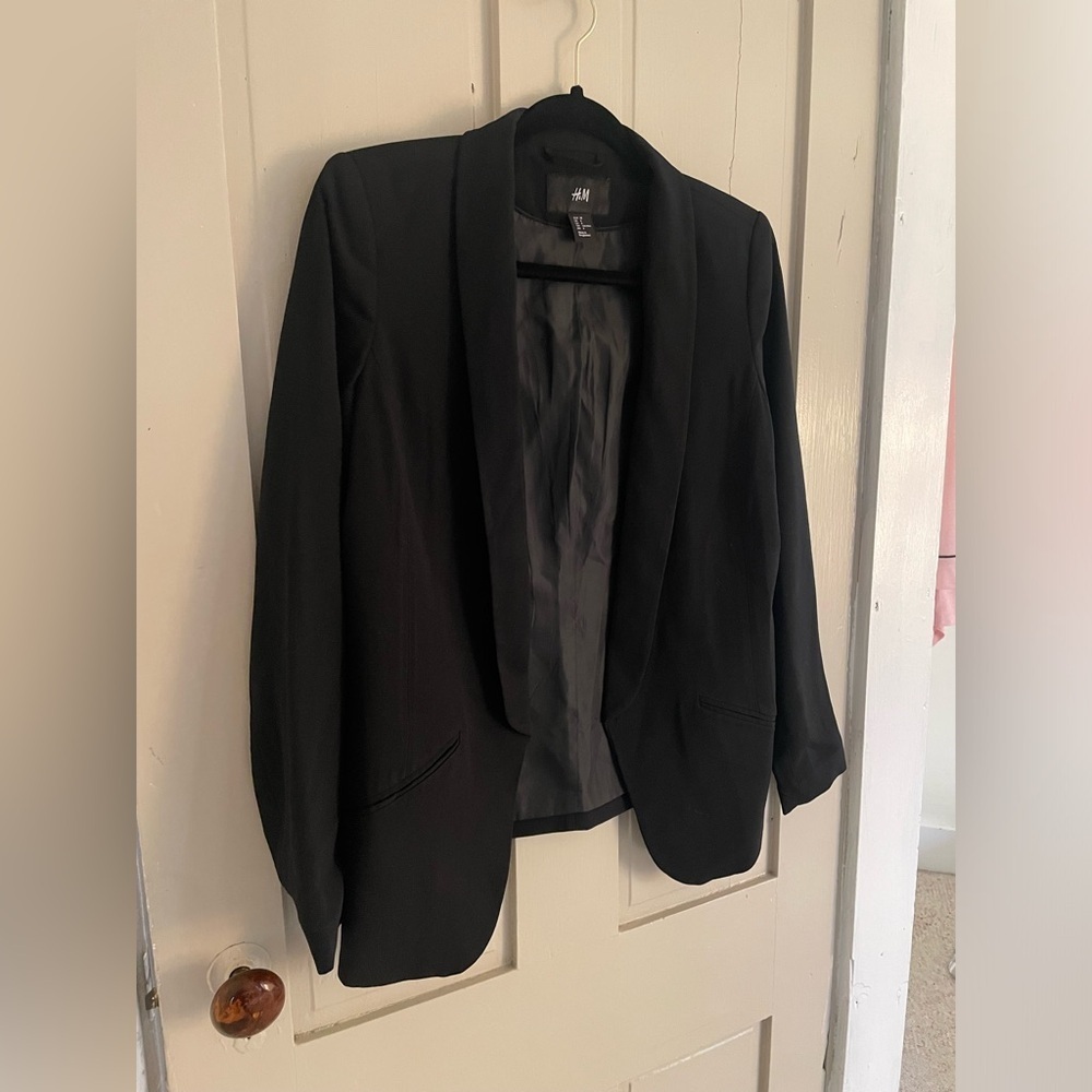 H&M Black Blazer with Notched Lapel and Relaxed Fit Work Girlboss Edgy Classy - Picture 5 of 12